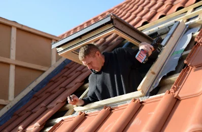 Pose de fenêtres de toit Velux à Bétaille